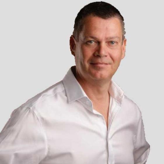 Angus Macrae Head And Shoulders